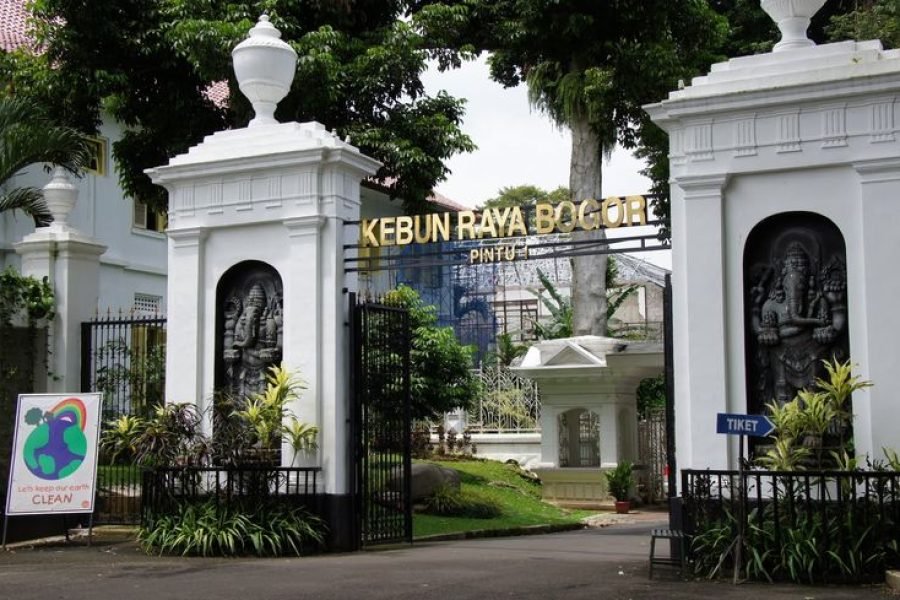 Full Day Indonesia Miniature Park and Botanical Garden