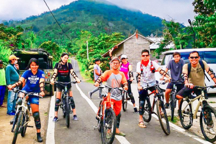 Green Hillside Cycling